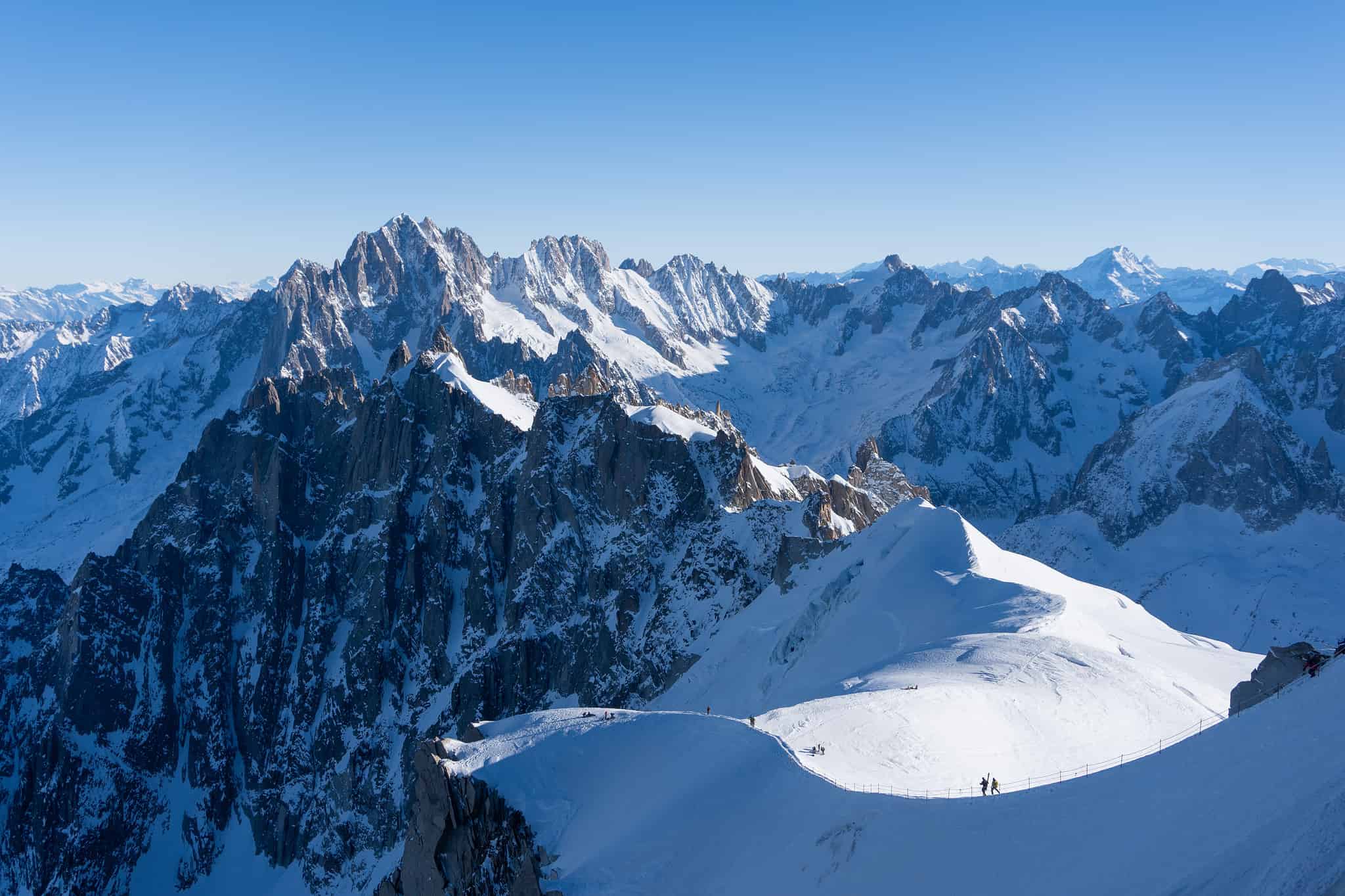 discover-the-highest-ski-lift-in-the-world-carrying-passengers-over-2