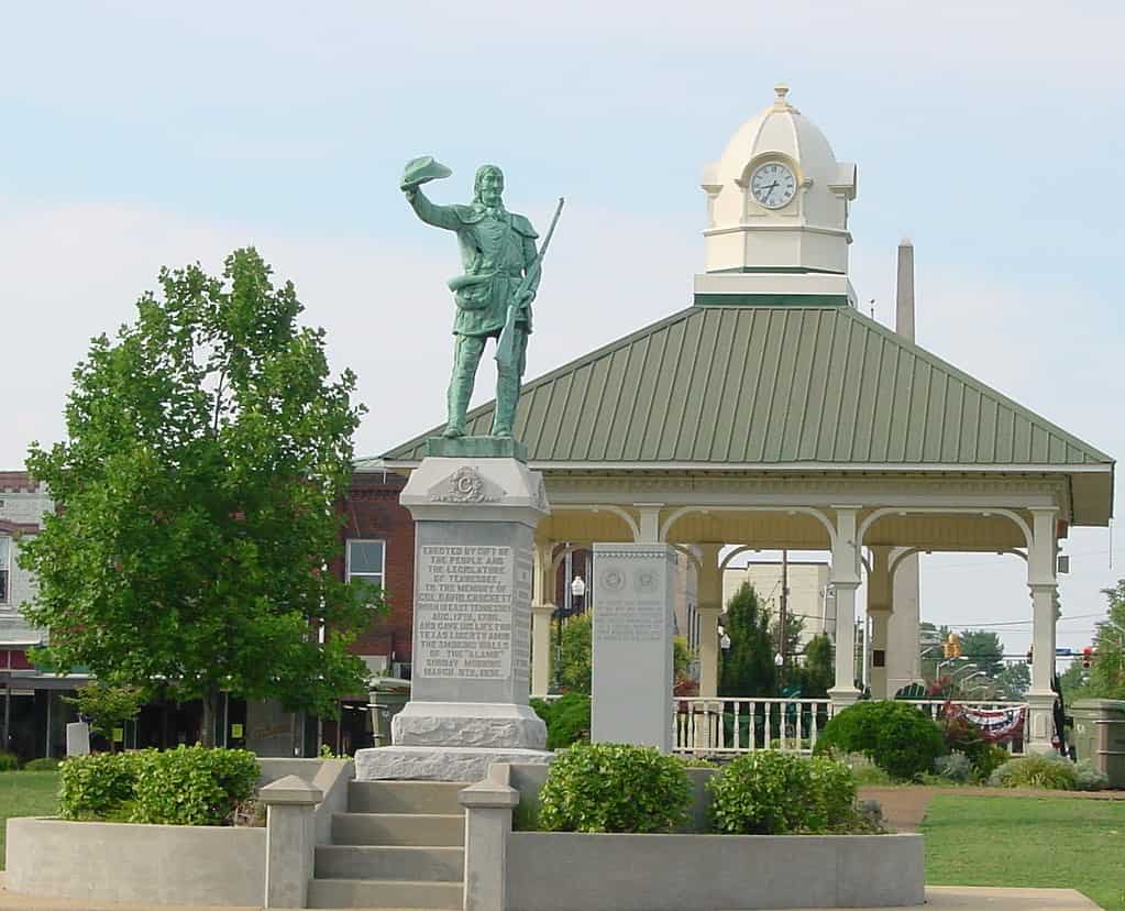 David Crockett statue in downtown Lawrenceburg, Tennessee.