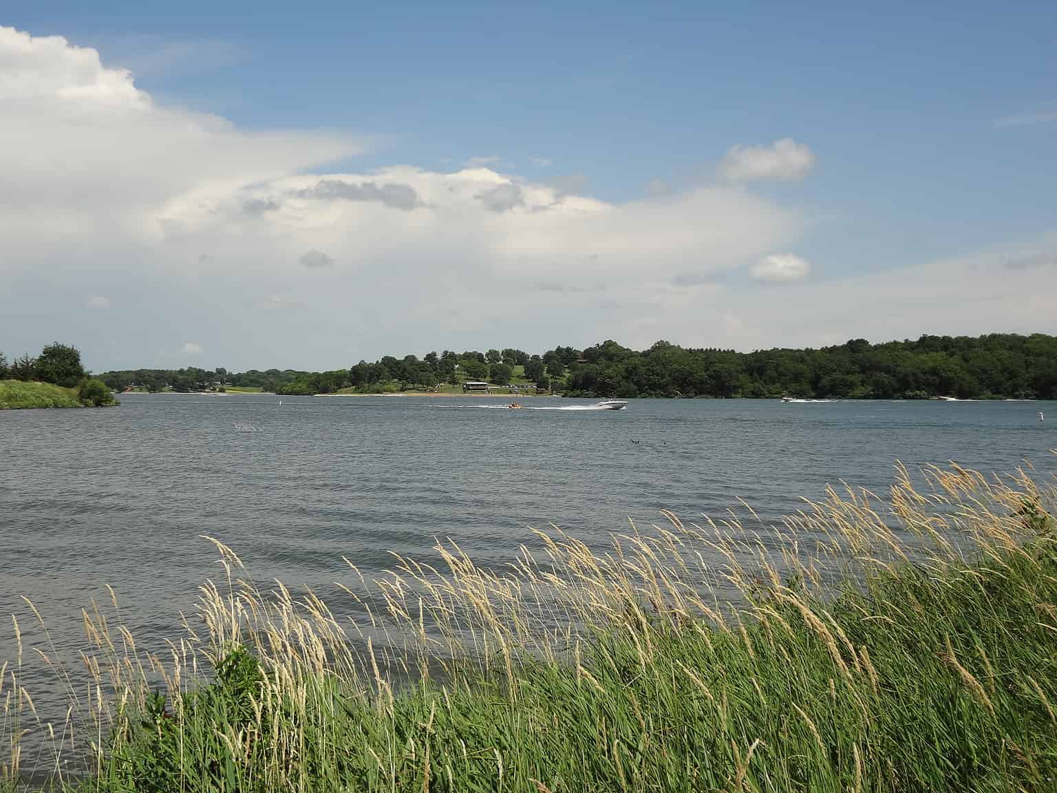 The 10 Best Iowa Lakes For Swimming - A-Z Animals