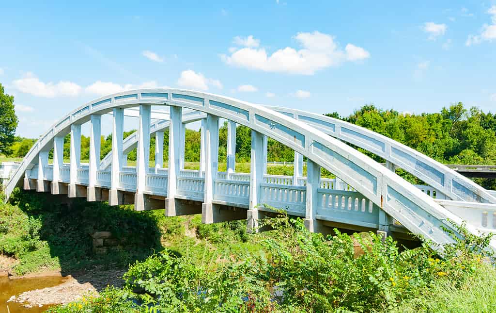 Rainbow Arch Bridge, Kansas