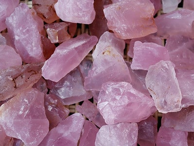 A Discover the Top 8 Recommended Crystals for Anxiety and Stress