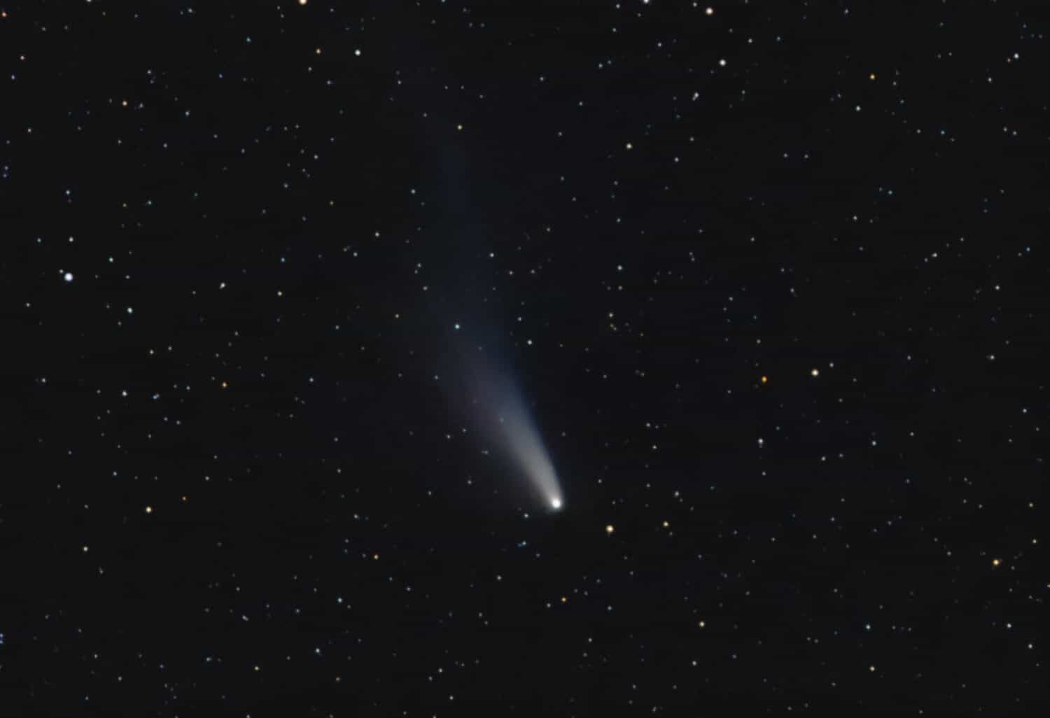 Halley's Comet, photographed during its last appearance in 1986. Amateur image made using a 35mm SLR camera and film, with a 135mm telephoto lens.