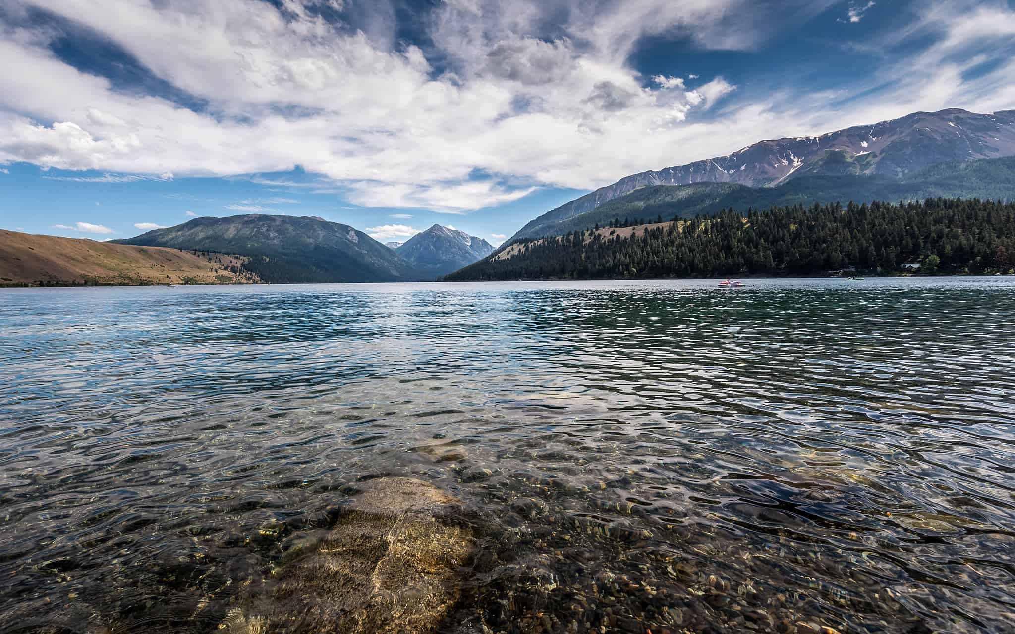 The 7 Best Oregon Lakes for Swimming - A-Z Animals