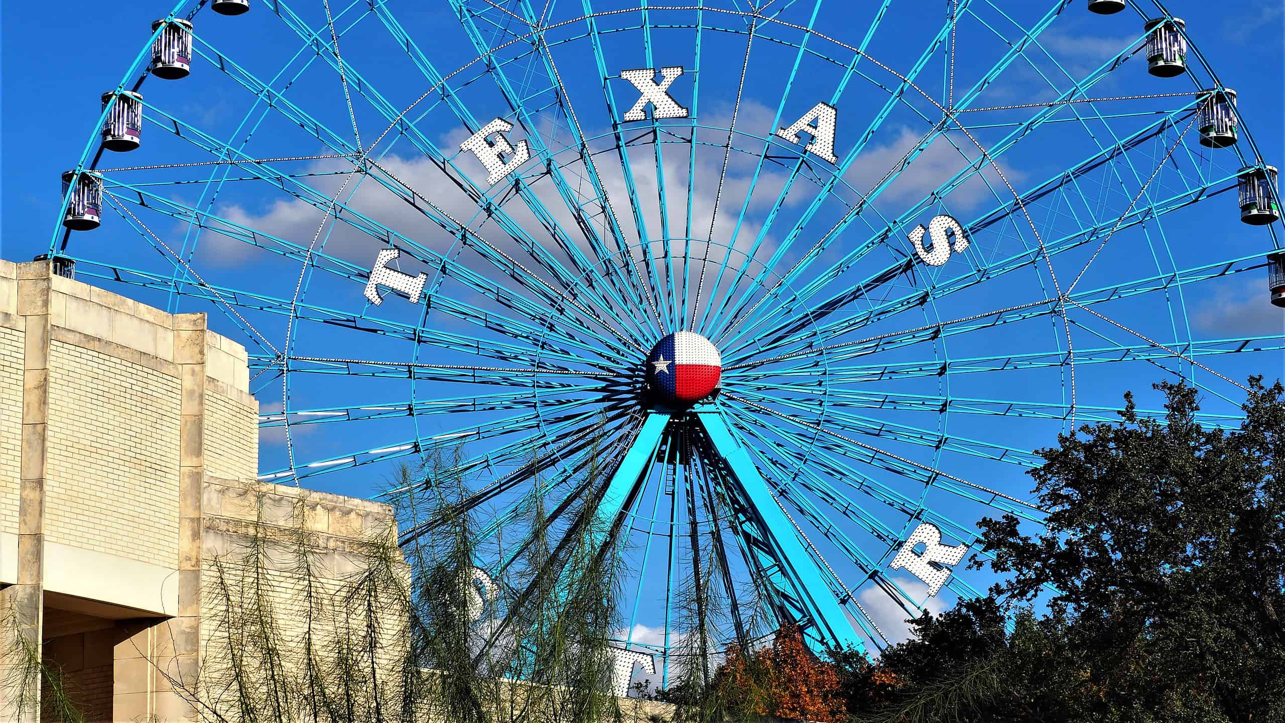 A closeup shot of the Texas Star, the largest ferris wheel in North America.