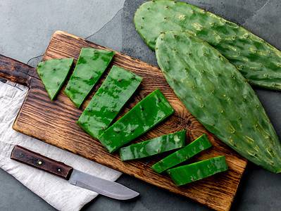 A Discover What Happens When You Eat Too Much Cactus (Side Effects, Risks, and More)
