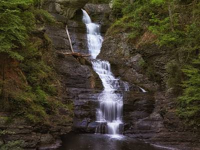 A The Tallest Waterfall in Pennsylvania Is One of the Keystone State’s Best Hidden Gems