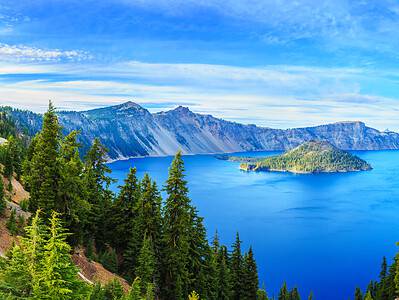 A Discover the Deepest Lake on the West Coast