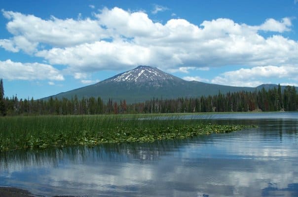 Image of Hosmer Lake in Oregon
