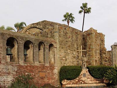 A The 9 Most Beautiful and Awe-Inspiring Churches and Cathedrals in California