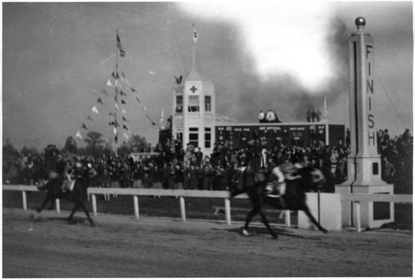 Count Fleet Kentucky Derby win, May 1, 1943