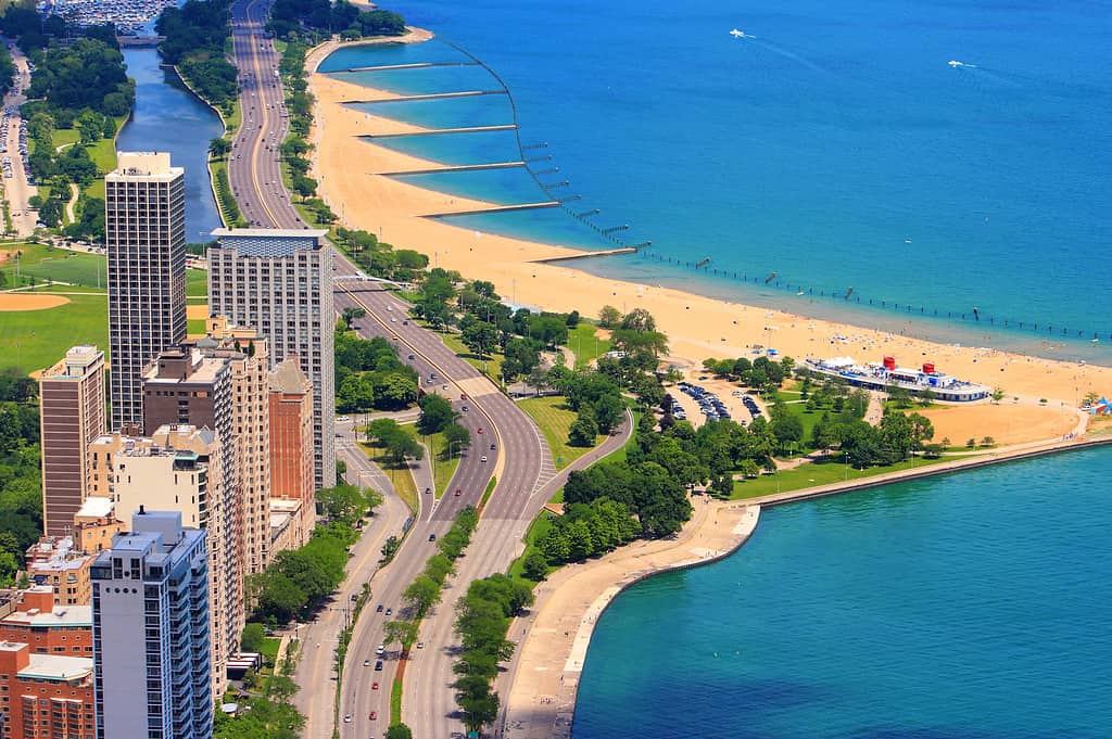 Chicago - Illinois, Beach, North Avenue Beach, Building Exterior, Lake