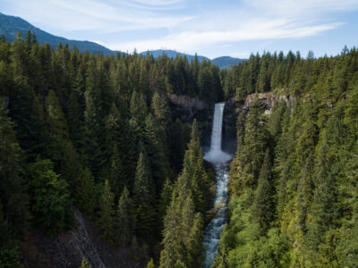 A Discover the 7 Tallest Waterfalls in the Rocky Mountains