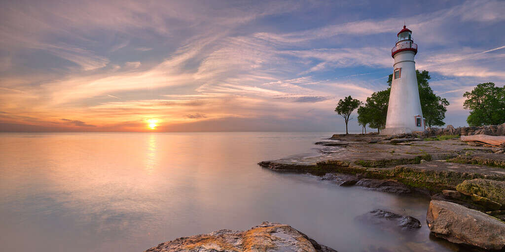 The Marblehead Lighthouse on the edge of Lake Erie in Ohio, USA