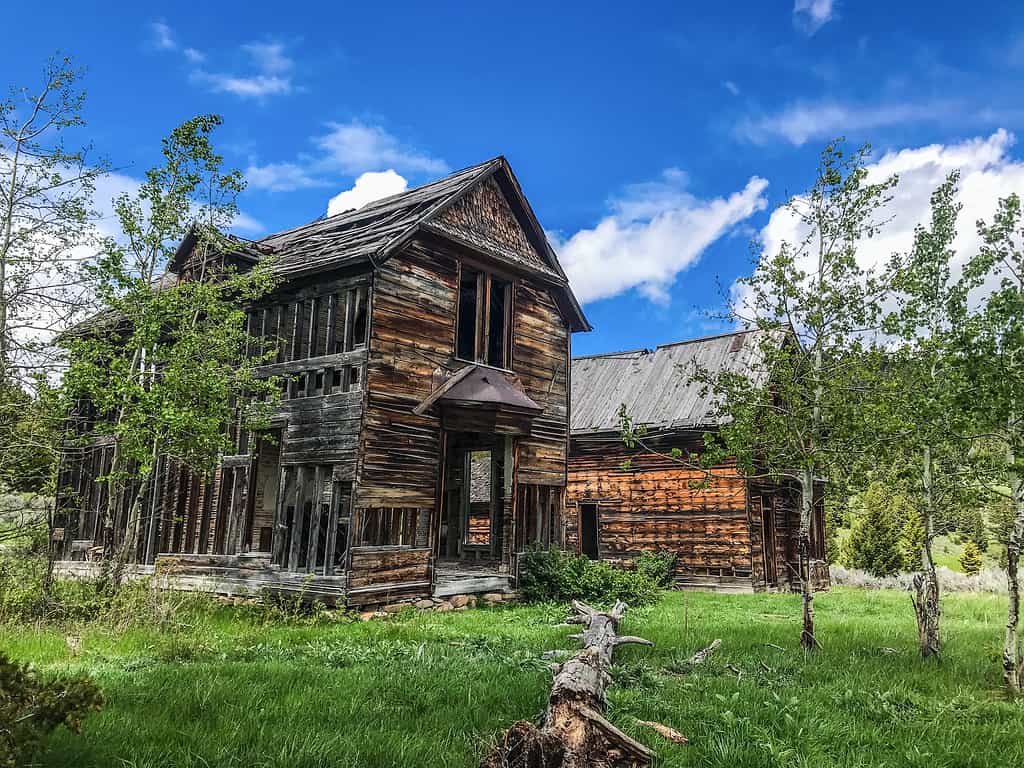 Castle Town, Montana- one of the ghost towns in Montana
