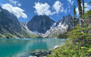 Colchuck Lake Fishing, Size, Depth, and More Picture