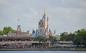 How Big Is Disney World? Compare Its Size in Miles, Acres, Kilometers, and More! Picture