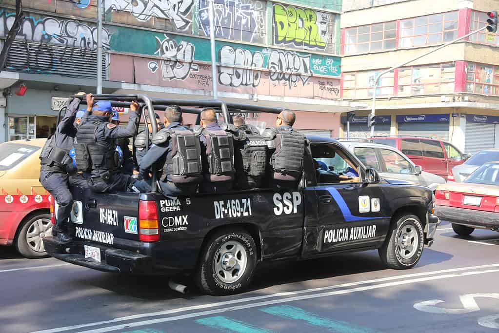 Auxiliary Police, Mexico City