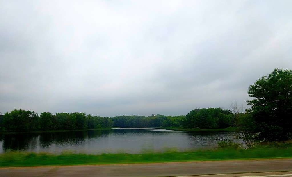 Wisconsin_River-_Lake_DuBay_-_panoramio