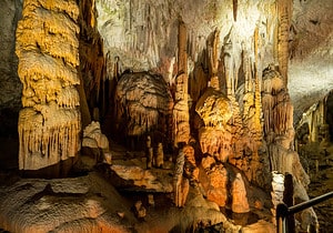 10 Amazing Caves in Ohio (From Popular Spots to Hidden Treasures) - A-Z ...