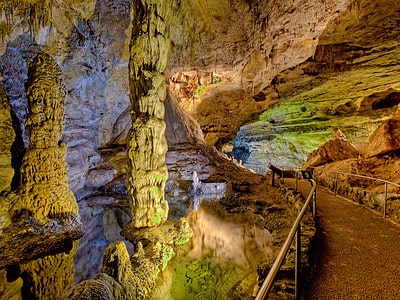 A Discover Carlsbad Caverns (and What Lives and Lurks Inside These Massive Caves)