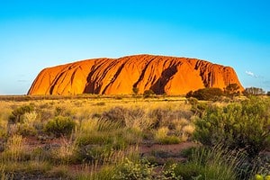 How Tall Is Australia’s Iconic Ayers Rock (Uluru)? Picture