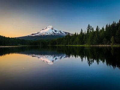 A Discover Just How Tall Mount Hood in Oregon Really Is