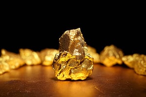 Discover How To Identify Gold From Fool’s Gold photo