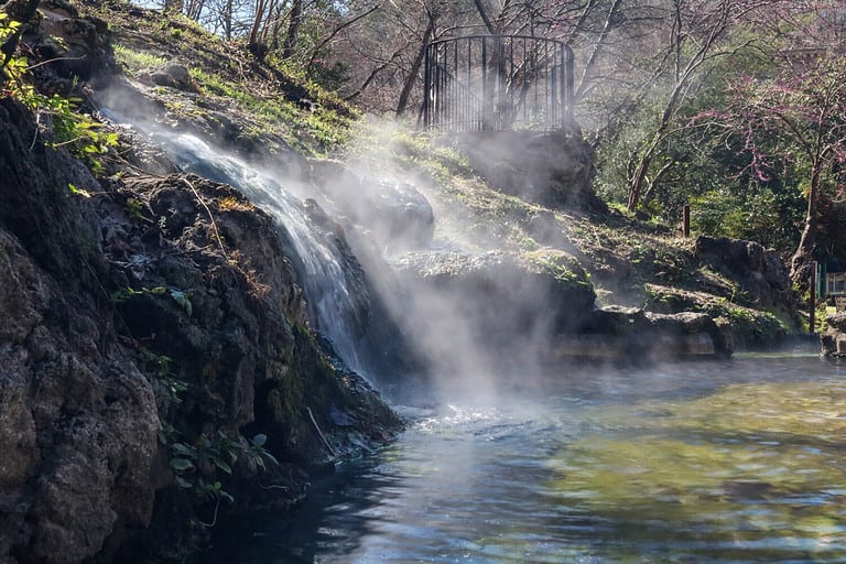Hot Water Cascade, Hot Springs National Park