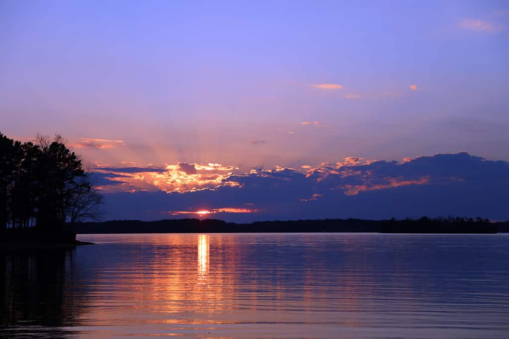 Lake Hartwell Sunset