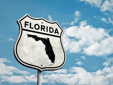 A Florida’s September Weather: Average Temperatures, Rainfall, and Hurricane Threat
