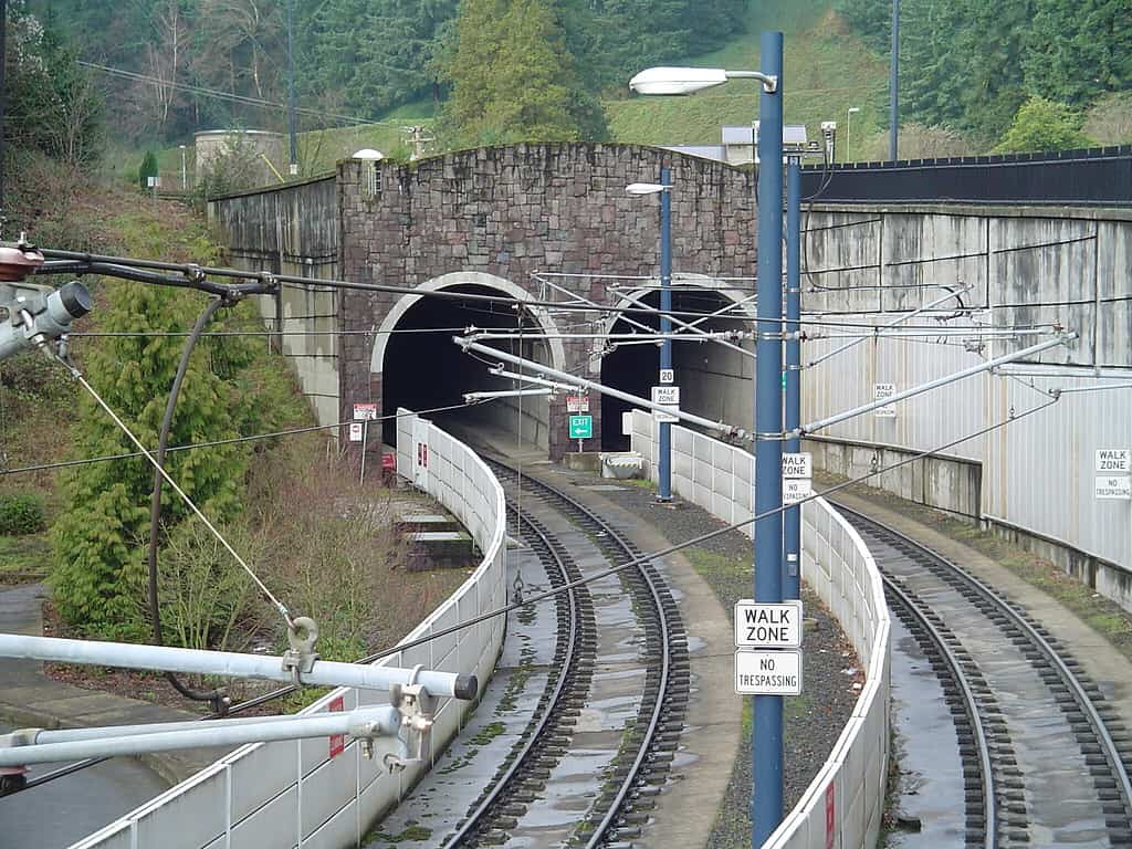 Robertson Tunnel