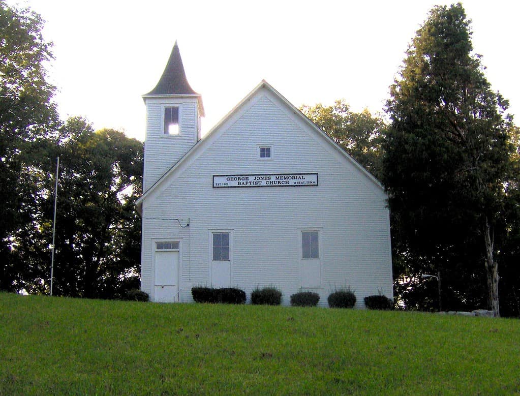 The George Jones Memorial Baptist Church, built in 1901 by the residents of the now-defunct community of Wheat, Tennessee, in the southeastern United States. Wheat was one of the communities displaced in the 1940s when the U.S. government initiated construction of Oak Ridge as part of the Manhattan Project.