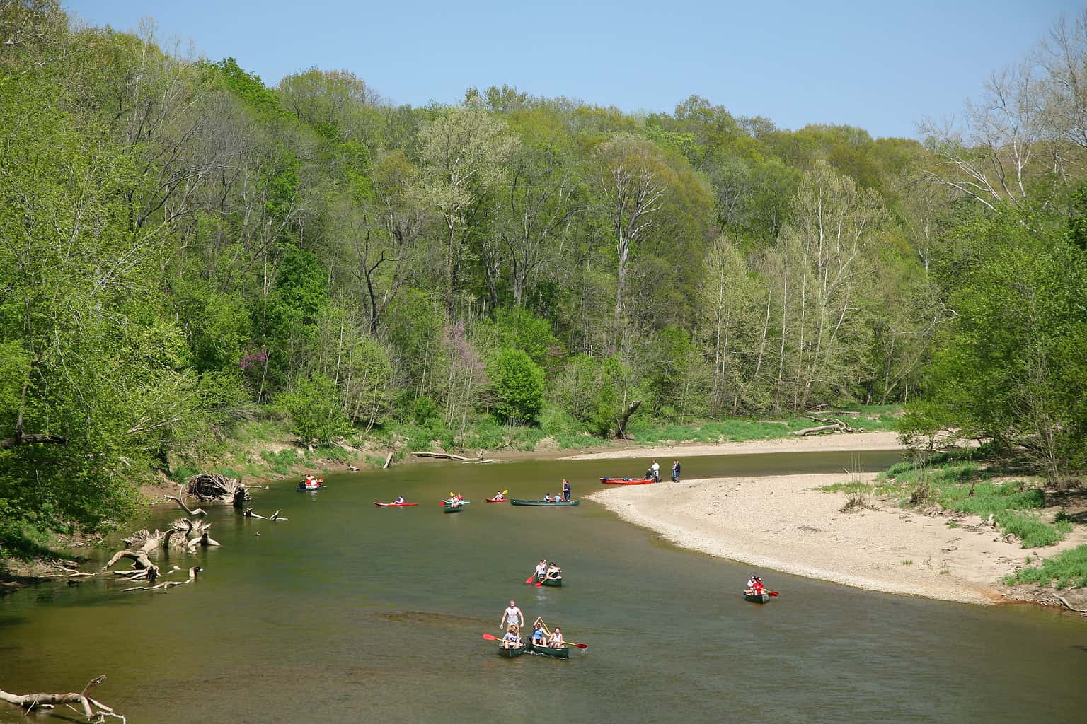 The Best Swimming Spots in Indiana: Lakes, Rivers, and More - A-Z Animals