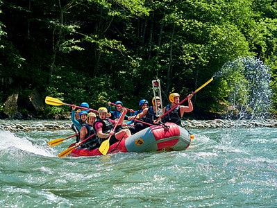 A Discover the 5 Best Rivers for Whitewater Rafting in North Carolina
