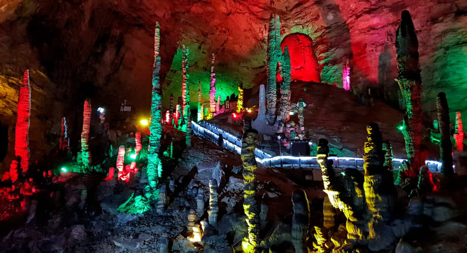 Yellow Dragon Cave, Zhangjiajie, Hunan Province, China