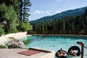 The 6 Best Senior-Friendly Hot Springs in Wyoming Picture