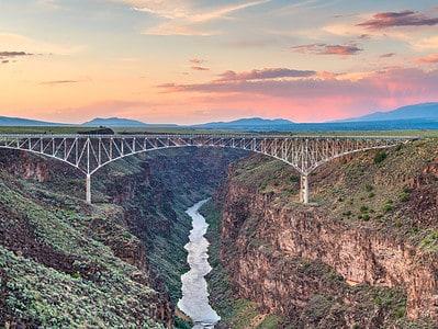 A Discover the Longest Bridge in New Mexico – A 1,280-Foot Beast
