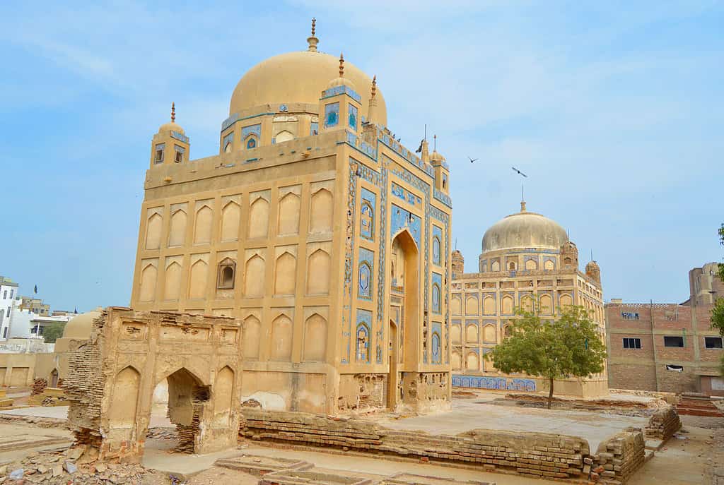 The Tombs of Talpur Mirs are a complex of tombs of the ruling TalpurMirs of Sindh who reigned from 1784 to 1843 The tombs are also known as Cubbas (the Sindhi word for tombs) Hyderabad Pakistan