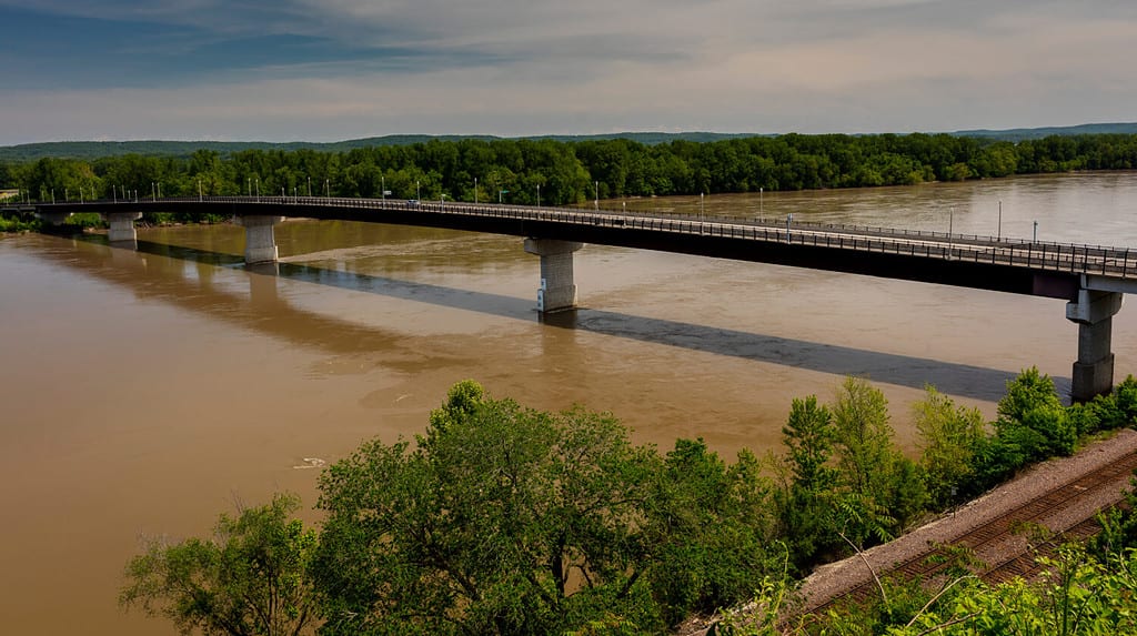 MAY 17 2019, HERMANN MISSOURI USA - The Hermann Bridge was a cantilevered truss bridge over the Missouri River at Hermann, Missouri between Gasconade and Montgomery County