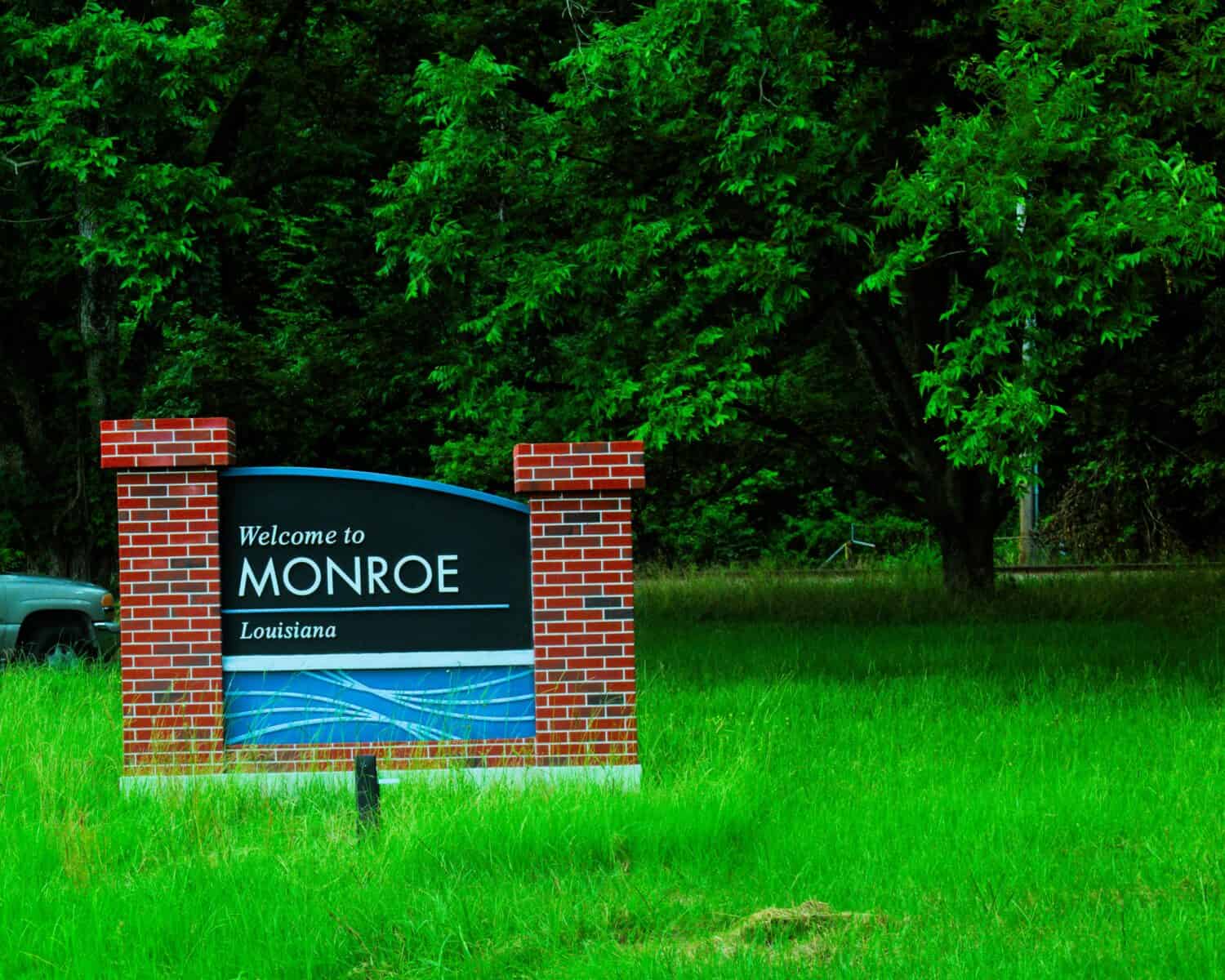 Welcome to Monroe Louisiana sign