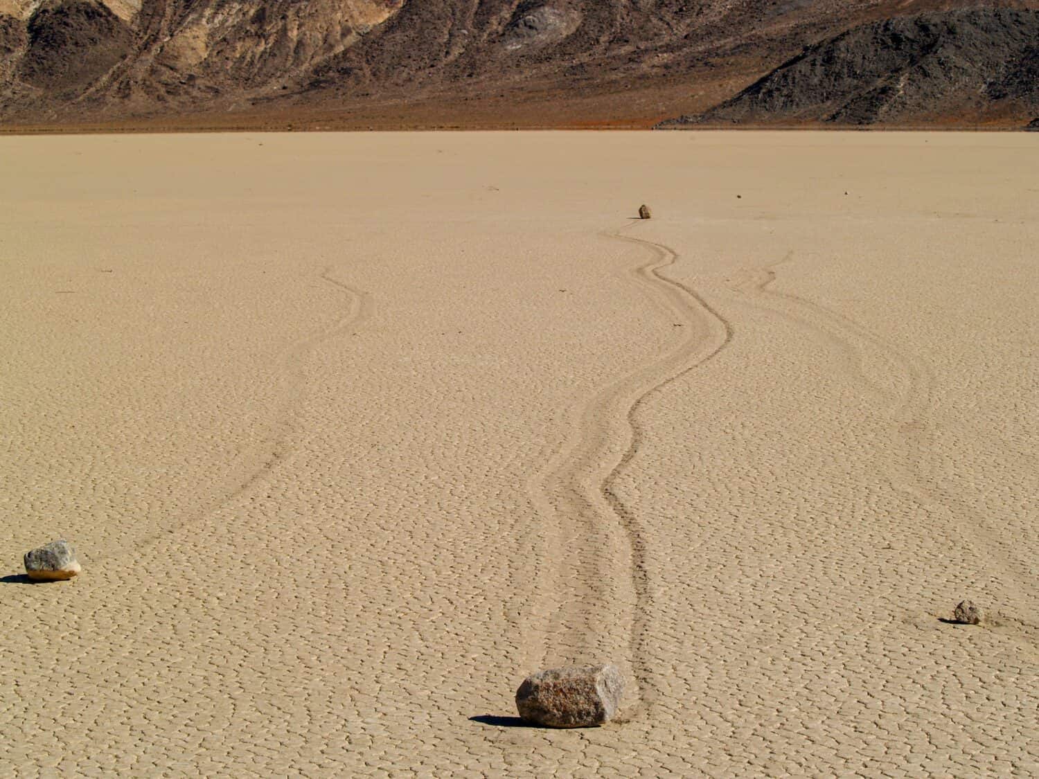 The mysterious Rolling Stones in Death Valley National Park in the USA