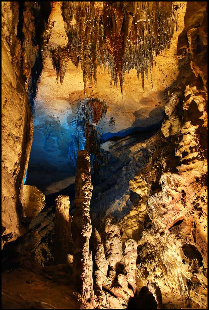 Cave inside Ruby Falls in chattanooga Tennessee