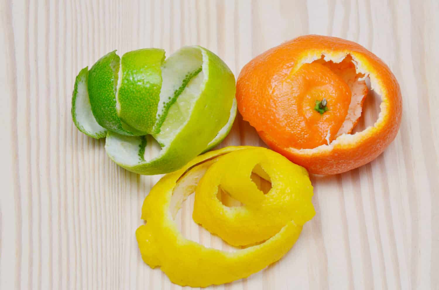 The benefits of citrus peel. clean stainless steel. remove coffee stains. deodorize