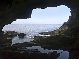 8 Incredible Caves in Maine (From Popular Spots to Hidden Treasures) Picture