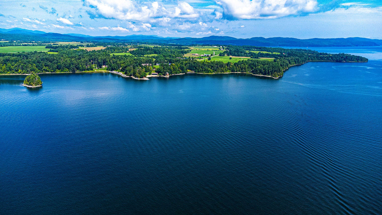 Discover the Deepest Lake in New England AZ Animals