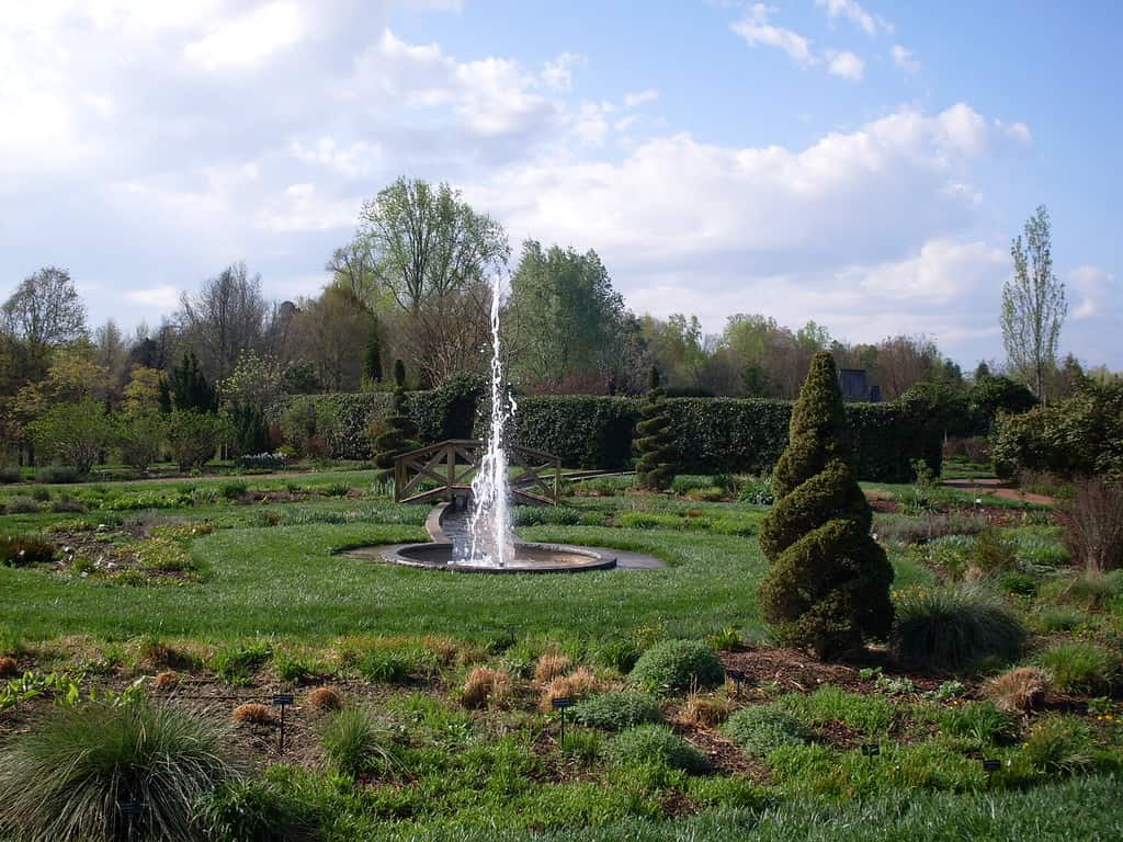 Daniel Stowe Botanical Garden Fountain, Daniel Stowe Botanical Garden, North Carolina