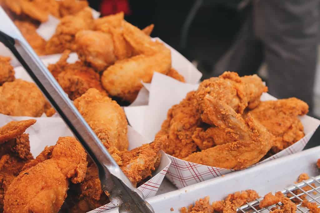 Baskets of American Southern deep-fried chicken at a fast food restaurant Fried Chicken (Unsplash) Brian Chan 2015