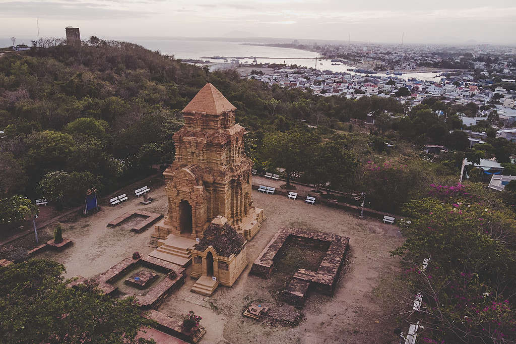 Poshanu or Po Sahu Inu Tower or Pho Cham Tower is a group of relics of the Cham towers in the old Kingdom of Champa in Phan Thiet in Vietnam