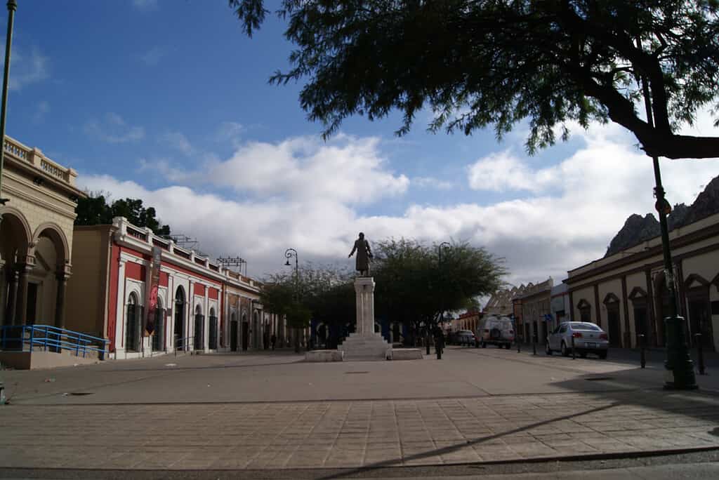 Plaza Hidalgo en Hermosillo Sonora