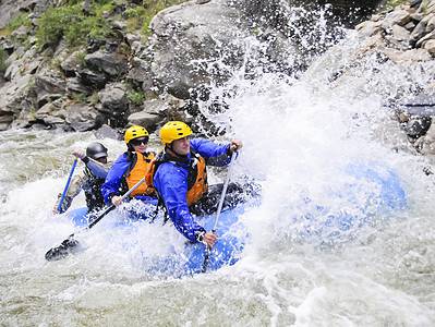 A Discover the 4 Best Rivers for Whitewater Rafting in New Mexico